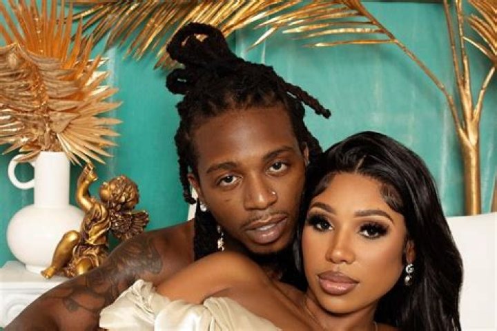 A Glimpse At The Family Life Of Jacquees: A Look Into His Personal World
