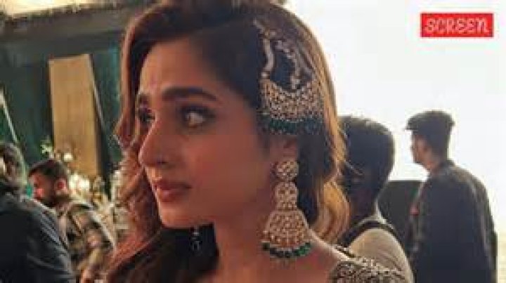 Ayesha Khan: Exploring Her Life's Journey From Birth