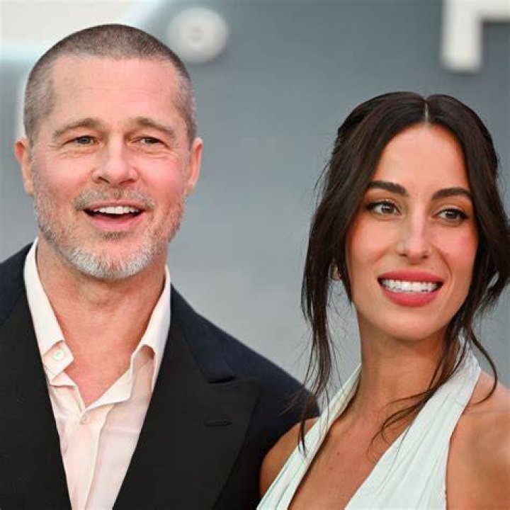 Brad Pitt And Eva Green: New 2024 Couple Alert!