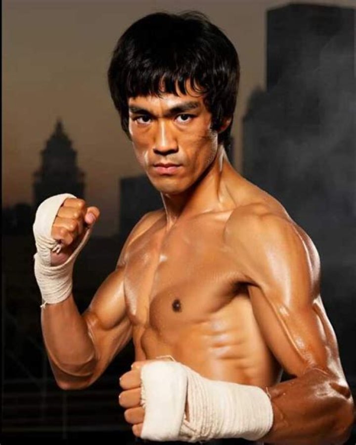 Bruce Lee's Remarkable Physique: Height And Weight Revealed