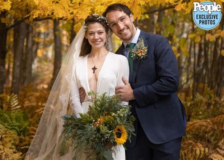 Chris Young Ties The Knot: Country Star Gets Married
