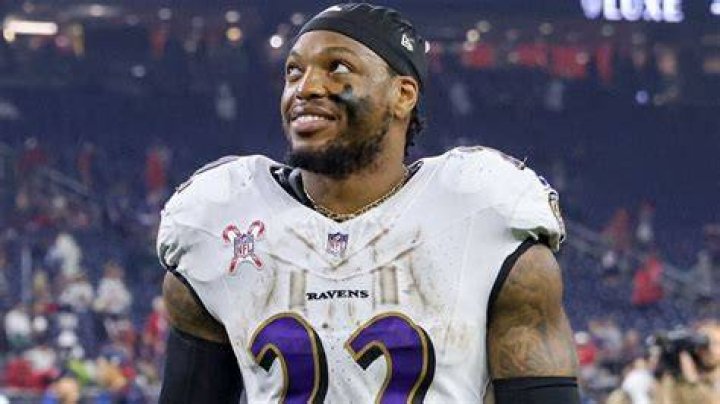 Derrick Henry: An NFL Colossus Of Height And Weight