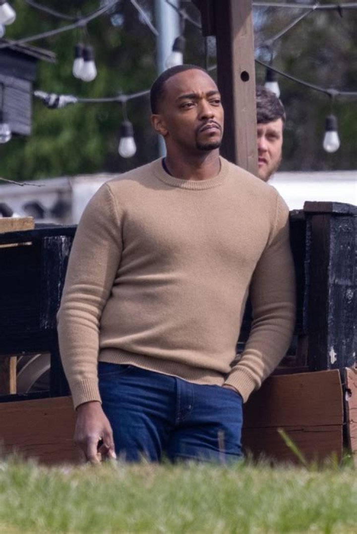 Discovering Anthony Mackie's Romantic Ventures: Who Is His Girlfriend In 2024?