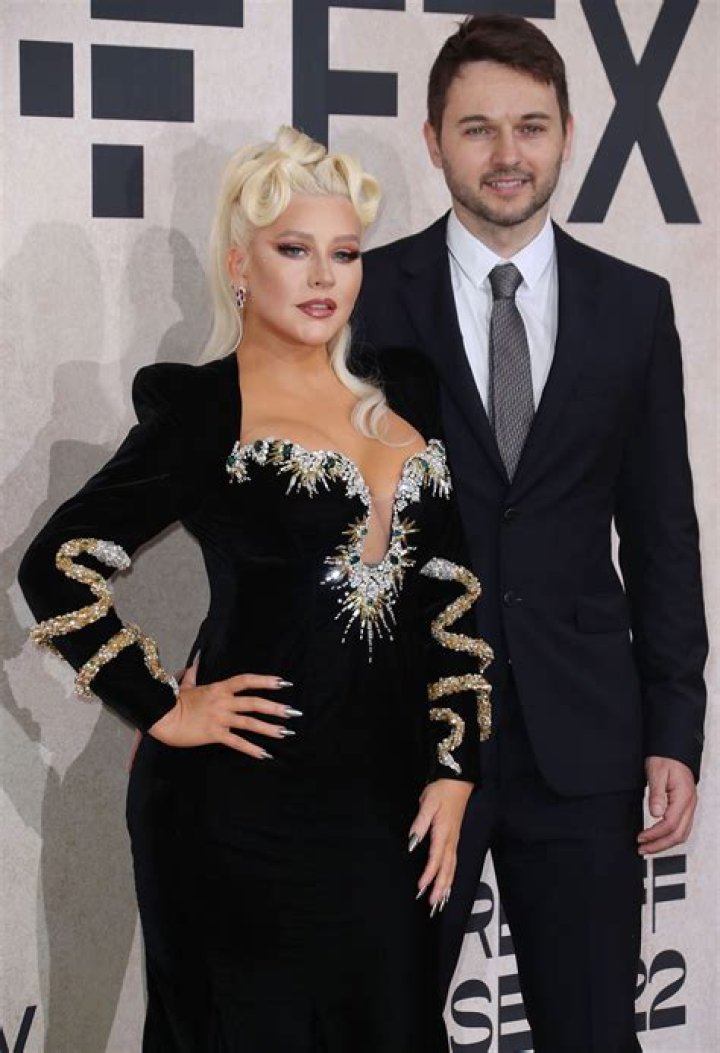 Is Christina Aguilera Still Married?