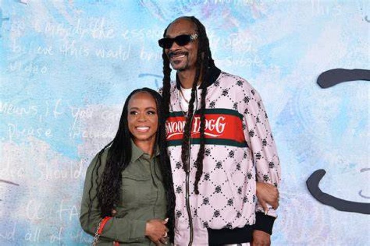Is Snoop Dogg's Marital Status A Mystery No More?