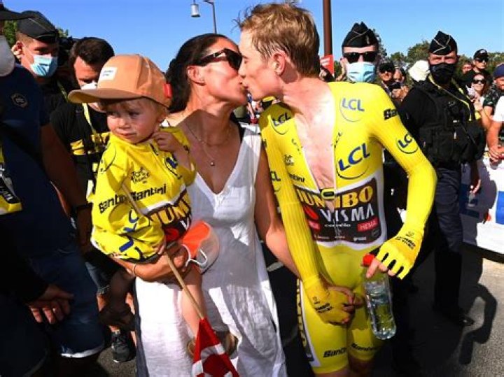 Jonas Vingegaard's Daughter: A Glimpse Into The Personal Life Of A Cycling Champion