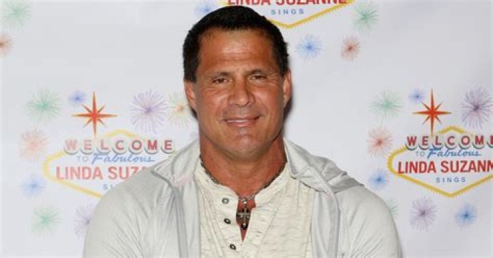 Jose Canseco Net Worth,Age,Height,Bio in 2022