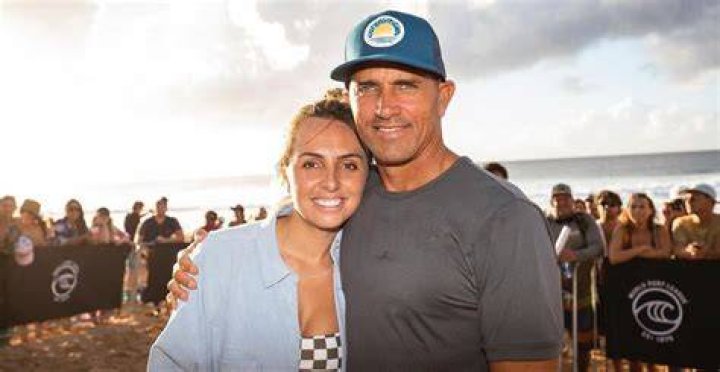 Kelly Slater Wife Age