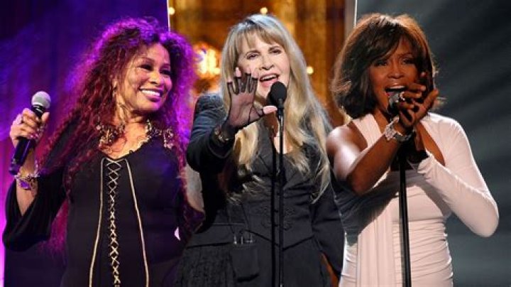 Legendary Female Singers Of The 70s And 80s: Iconic Voices
