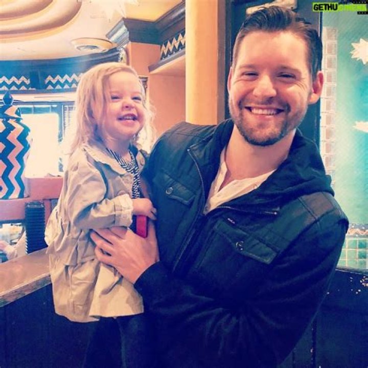 Luke Kleintank's Children: A Family Affair