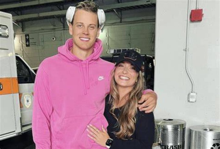 Meet Michael Che's Rumored Girlfriend In 2024: The Inside Scoop
