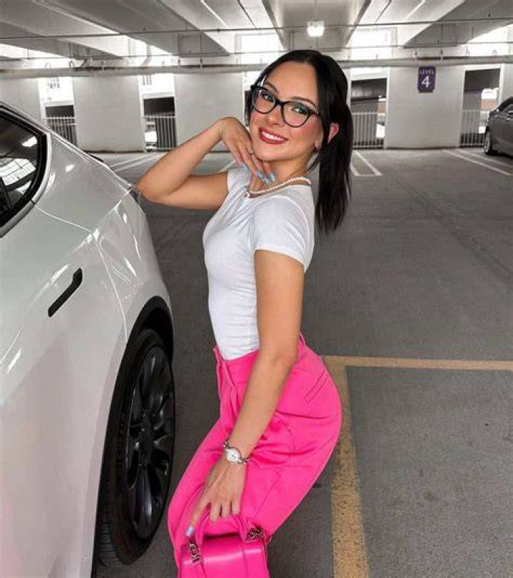 Milan Mirabella's Private Photos Leaked Online