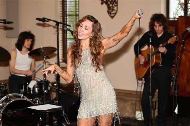 Miley Cyrus Rocks The Grammys: Unveiling Unforgettable Performances