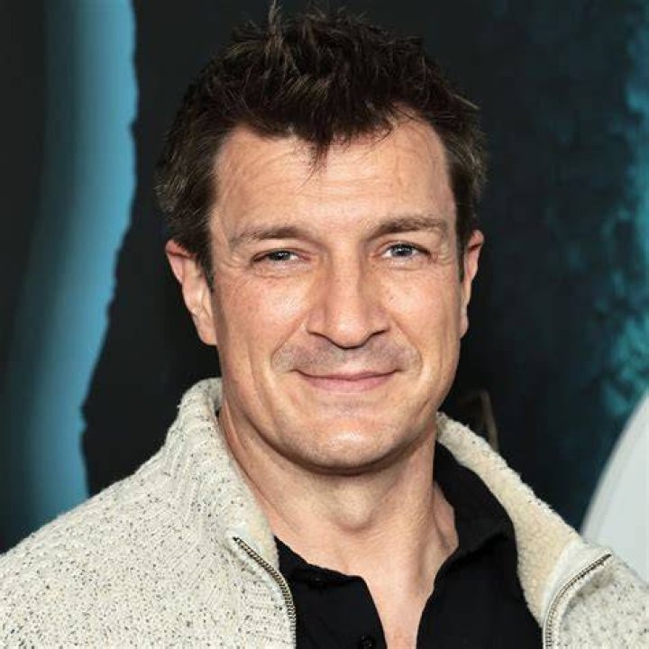Nathan Fillion's Weight Loss Journey In "The Rookie"