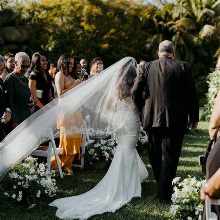 Pictures Of Lauren Daigle's Wedding Day