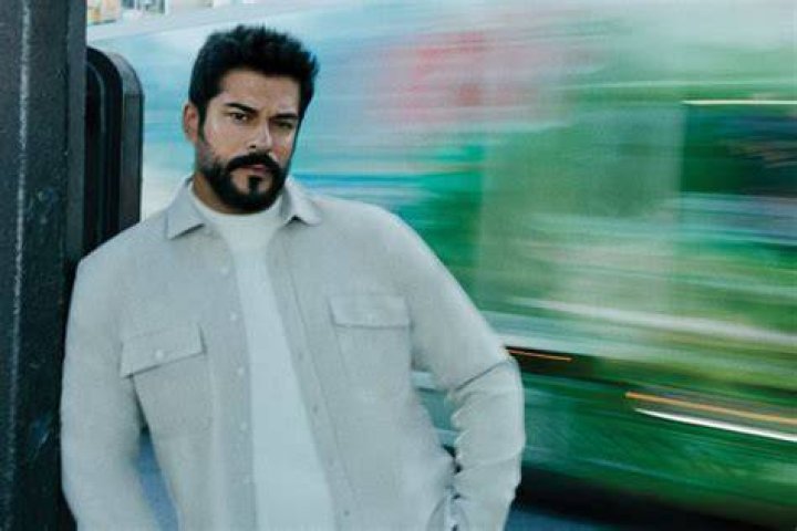 Prominent Muslim Actor: Burak Deniz Shines In The Limelight