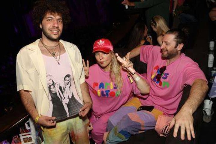 Sia Net Worth - BlinkX