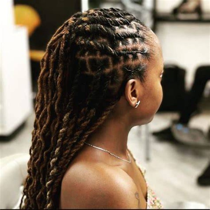Stunning Actresses With Dreadlocks: Embracing Diversity And Identity