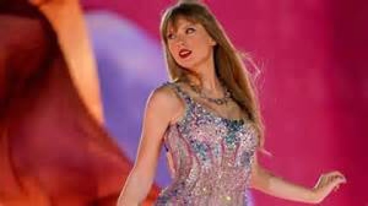 Taylor Swift's Mom's Cancer Journey: Latest Update