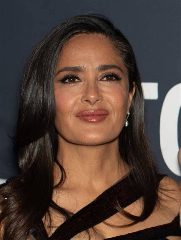 The Complete Insight Into Salma Hayek's Net Worth
