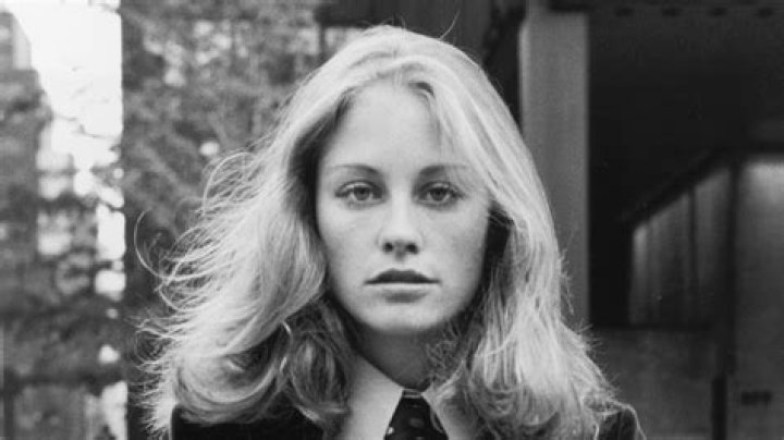 The Enchanting Cybill Shepherd: A Hollywood Legend