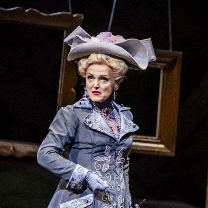 The Enchanting World Of British Actress Miranda Richardson