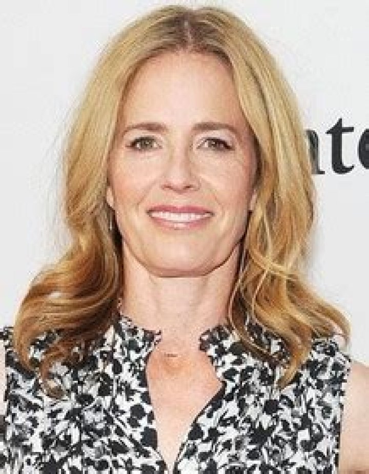 The Enduring Talent Of Elizabeth Shue: A Hollywood Legacy
