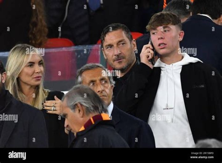 The Evolution Of Francesco Totti And Noemi Bocchi's Relationship