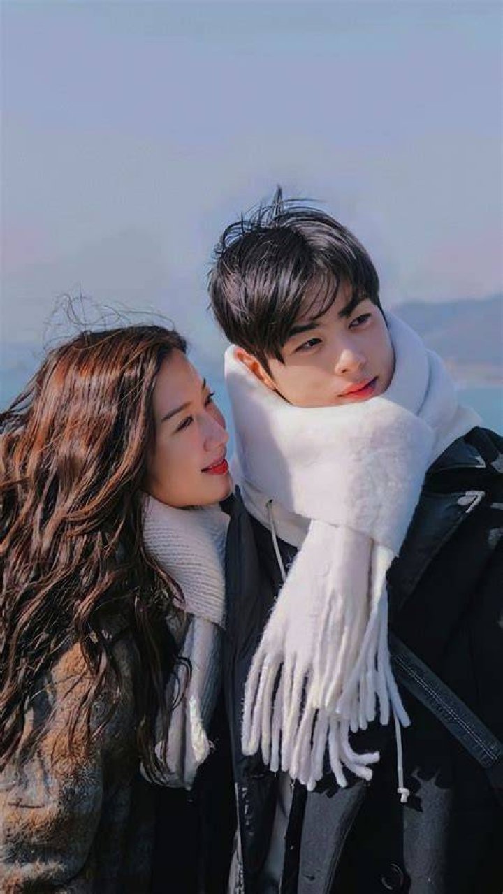 The Secret Of Cha Eun Woo And Moon Ga Young's Real-Life Romance