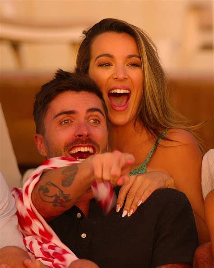 The Ultimate Guide To Alex Hall OC's Ex-Husband
