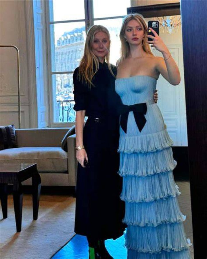 Unveiling The Net Worth Of Gwyneth Paltrow And Chris Martin's Daughter