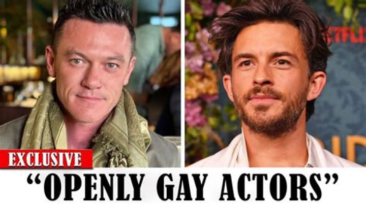 Which Iconic Schitt's Creek Character Is Openly Gay?