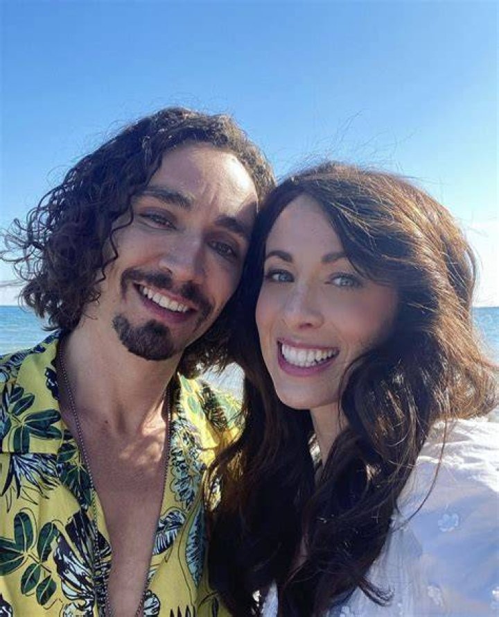 Who Is Robert Sheehan's Longtime Partner?